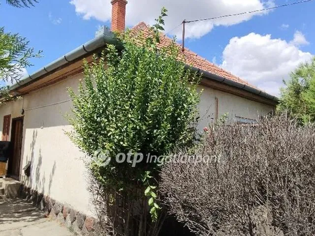 Eladó ház Jászivány 60 nm