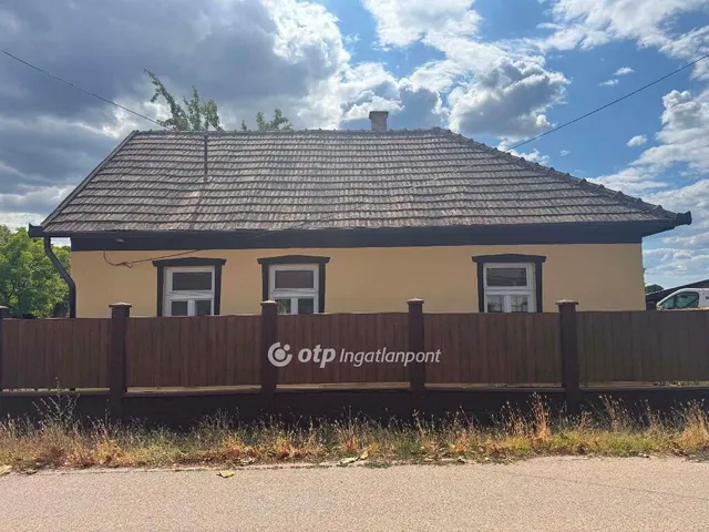 Eladó ház Szentmártonkáta 70 nm