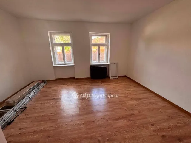 Eladó ház Szentmártonkáta 70 nm