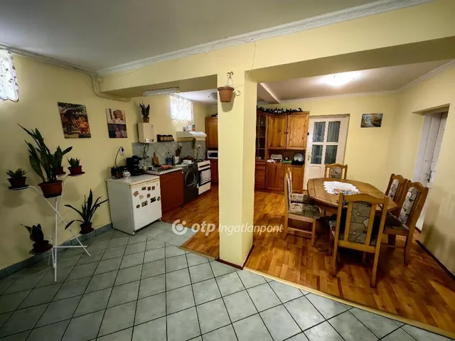 Eladó ház Karcag 91 nm