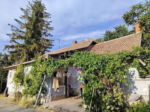 Eladó ház Abony 80 nm