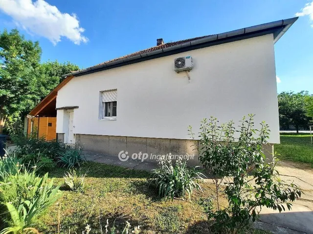 Eladó ház Szolnok 76 nm