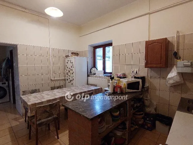 Eladó ház Karcag 107 nm