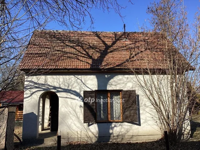 Eladó nyaraló Gyomaendrőd 49 nm