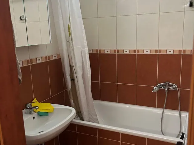 Kiadó lakás Debrecen, Belváros 64 nm