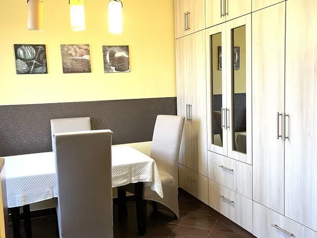 Eladó lakás Debrecen, Vénkert 68 nm