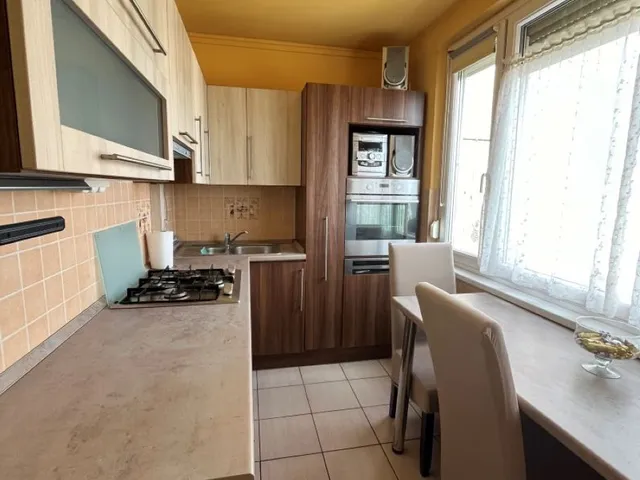 Eladó lakás Debrecen, Vénkert 68 nm