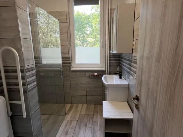 Eladó lakás Debrecen, Dobozikert 52 nm