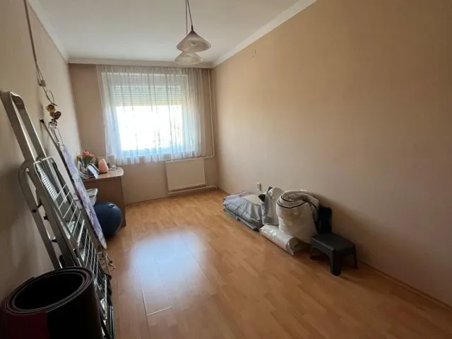 Eladó lakás Debrecen, Tócóskert 67 nm