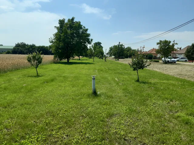 Eladó telek Vámosgyörk 1501 nm