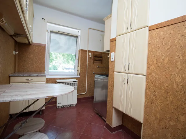 Eladó lakás Gyöngyös, Nyolcvanas lakótelep 48 nm