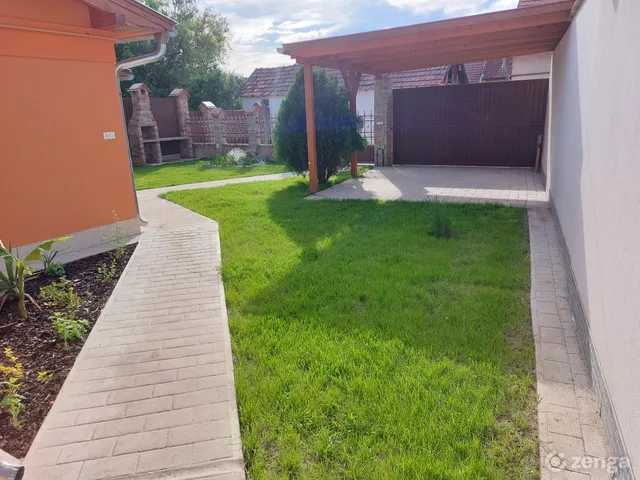 Eladó ház Tiszakécske, Kölcsey .5 86 nm