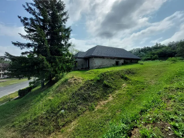 Eladó ház Lábatlan 110 nm