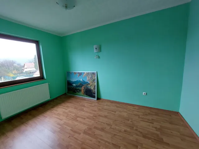 Kiadó ház Esztergom 80 nm