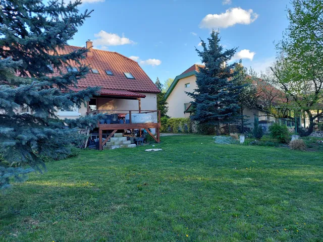 Eladó ház Tokod 216 nm