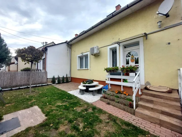 Eladó ház Esztergom 180 nm