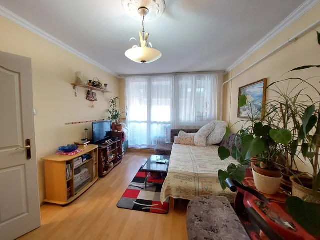 Eladó lakás Budapest III. kerület 49 nm