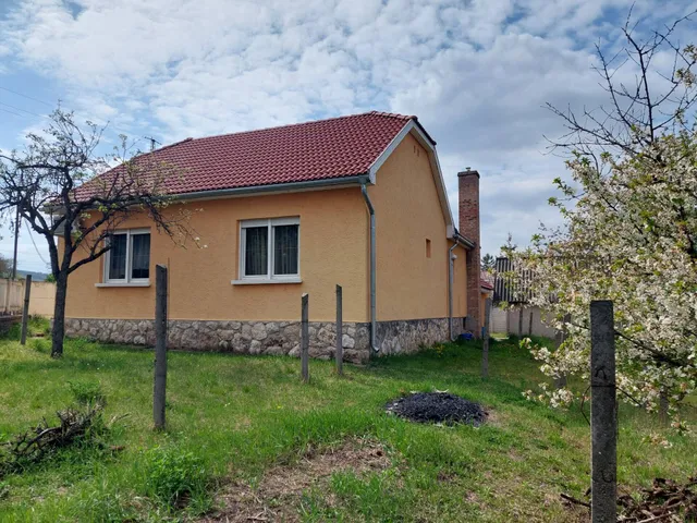 Eladó ház Tokod 80 nm
