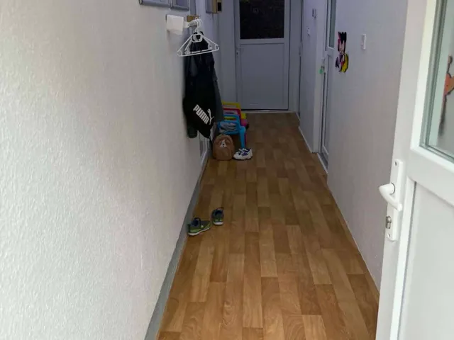Kiadó ház Tát 100 nm