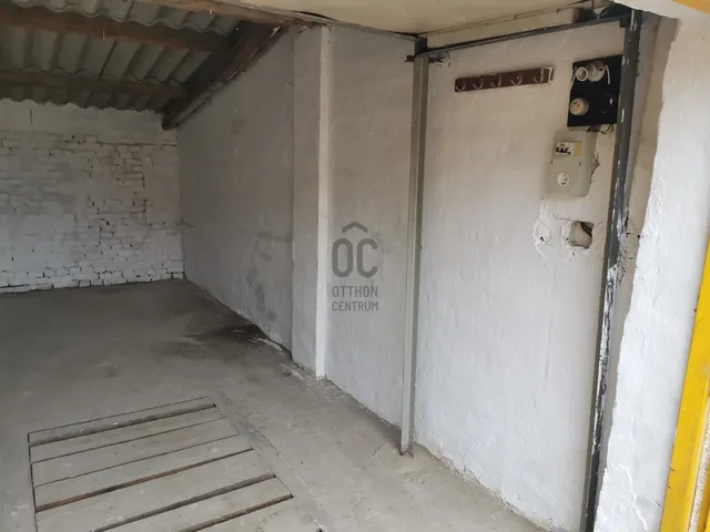 Eladó garázs Szigetszentmiklós, Gyári út 21 nm