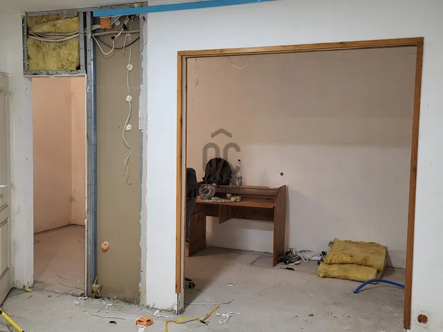 Eladó kereskedelmi és ipari ingatlan Budapest IX. kerület, Külső Ferencváros 34 nm