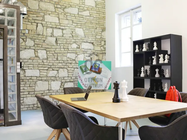 Kiadó kereskedelmi és ipari ingatlan Budapest VI. kerület 142 nm