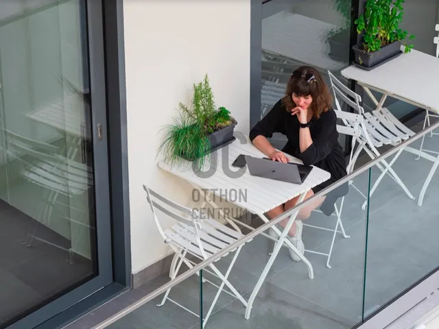 Kiadó kereskedelmi és ipari ingatlan Budapest VIII. kerület 264 nm