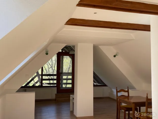 Kiadó lakás Remeteszőlős 45 nm