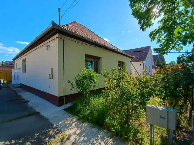 Eladó ház Debrecen, Sámsonikert 120 nm