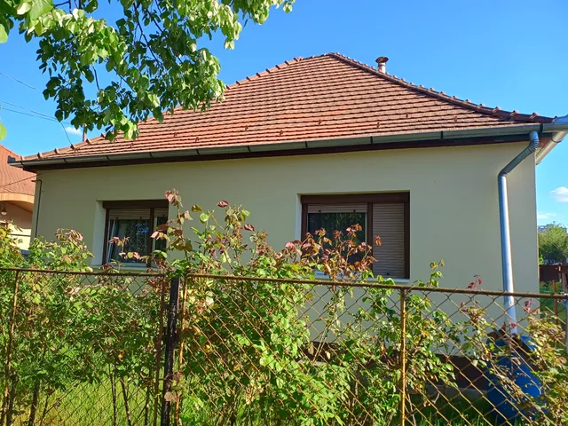 Eladó ház Debrecen, Sámsonikert 120 nm