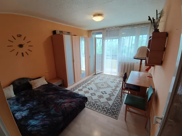 Eladó lakás Debrecen, Vénkert 54 nm