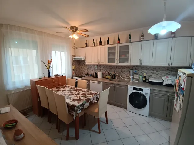 Eladó lakás Debrecen, Tócóskert 62 nm