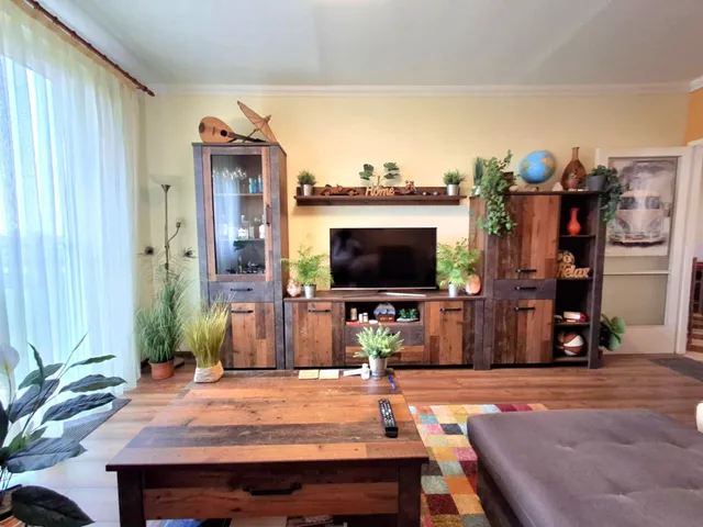 Eladó lakás Debrecen, Újkert 54 nm