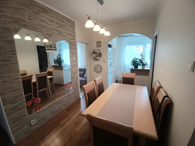 Eladó lakás Debrecen, Tócóvölgy 64 nm