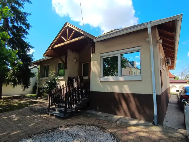 Eladó ház Debrecen, Epreskert 120 nm
