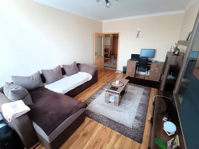 Eladó lakás Debrecen, Vargakert 61 nm