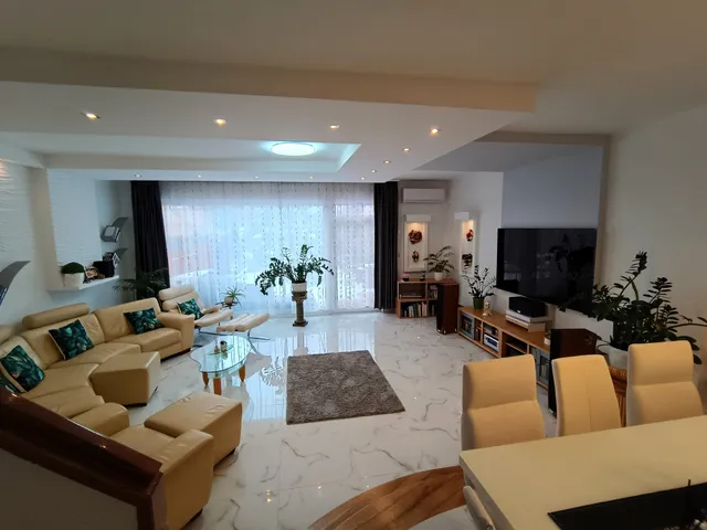 Eladó ház Debrecen, Akadémiakert 102 nm