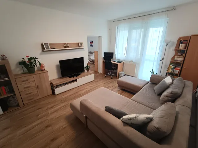 Eladó lakás Debrecen, Libakert 54 nm