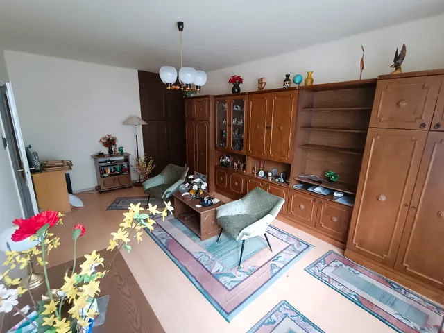 Eladó lakás Debrecen, Belváros, Füredi utca  54 nm