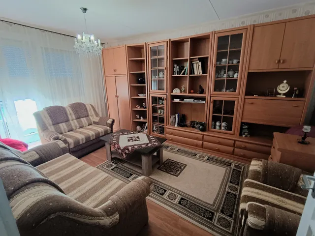 Eladó lakás Debrecen, Újkert 44 nm