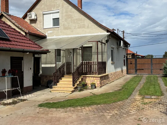 Eladó ház Cegléd 120 nm