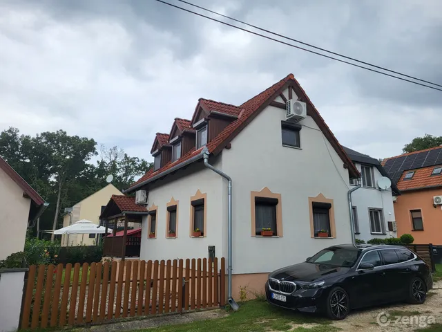 Eladó üdülő és hétvégi ház Hosszúpereszteg 85 nm