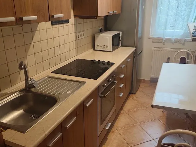 Kiadó lakás Tatabánya, Újváros 43 nm