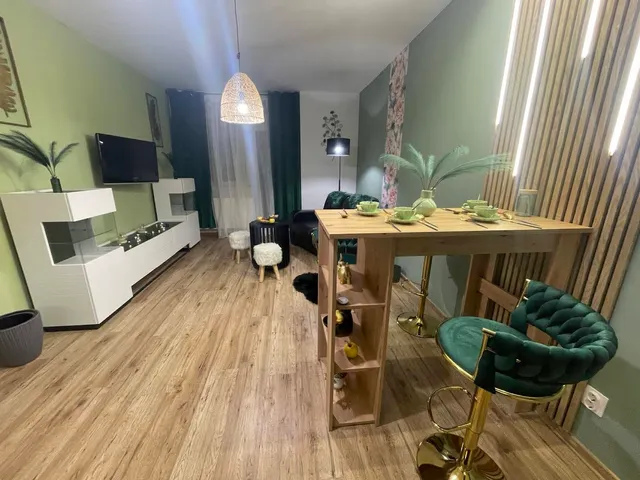 Eladó lakás Tatabánya, Újváros 45 nm