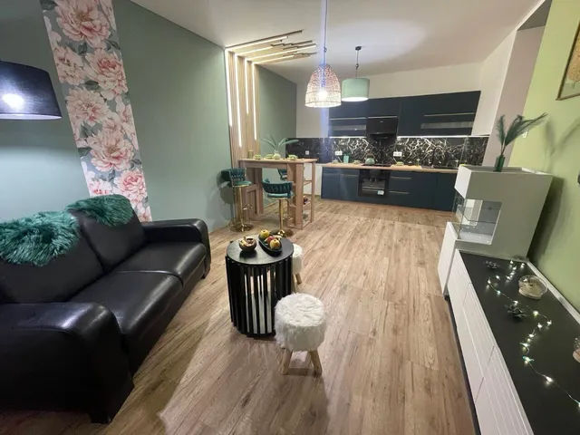 Eladó lakás Tatabánya, Újváros 45 nm