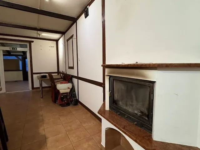 Eladó ház Neszmély, Fő utca 80 nm