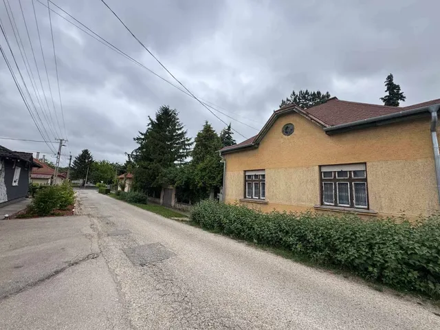 Eladó ház Tatabánya, Bánhida 70 nm