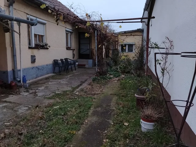Eladó ház Debrecen, Nagyerdőalja 56 nm