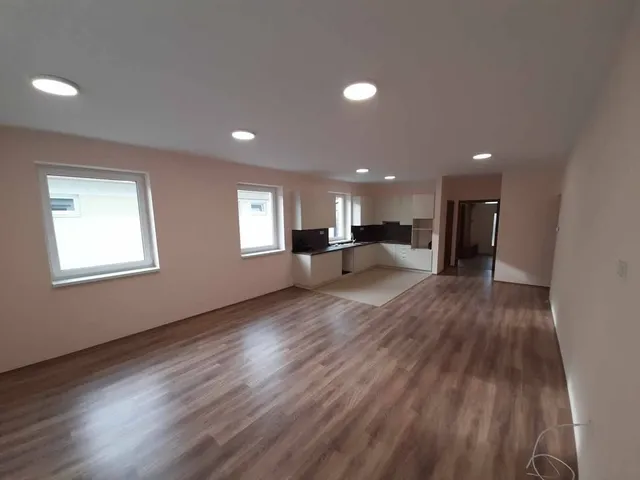 Eladó ház Debrecen, Szabadságtelep 140 nm