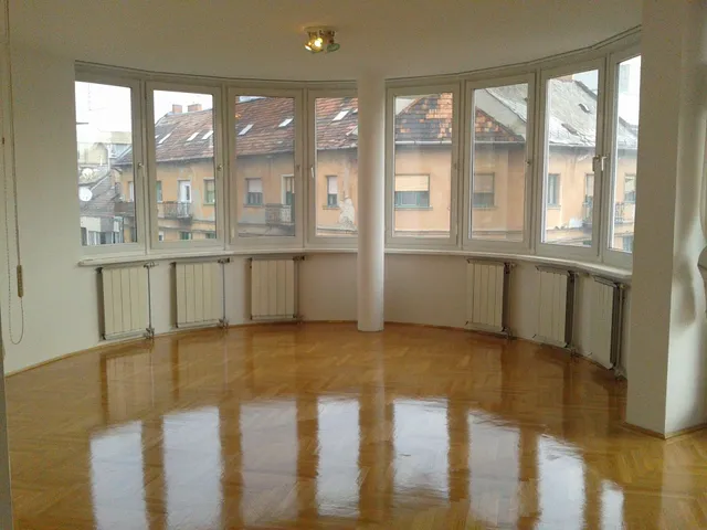 Kiadó lakás Budapest II. kerület, Medve utca 141 nm